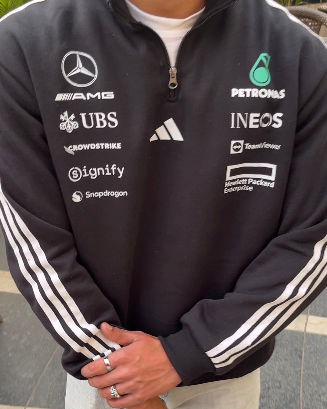 F1 PETRONAS UNISEX BLACK SWEATSHIRT