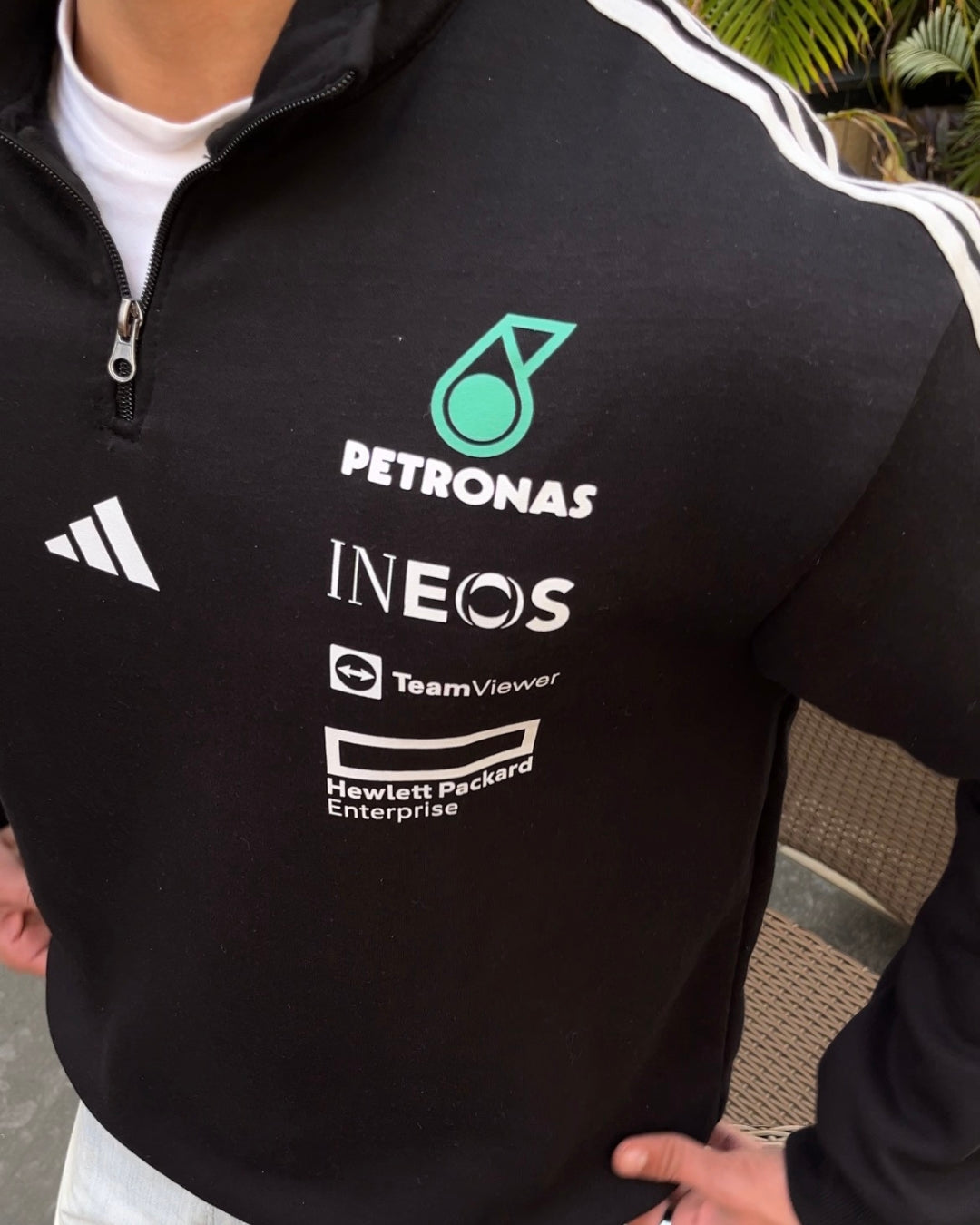 F1 PETRONAS UNISEX BLACK SWEATSHIRT